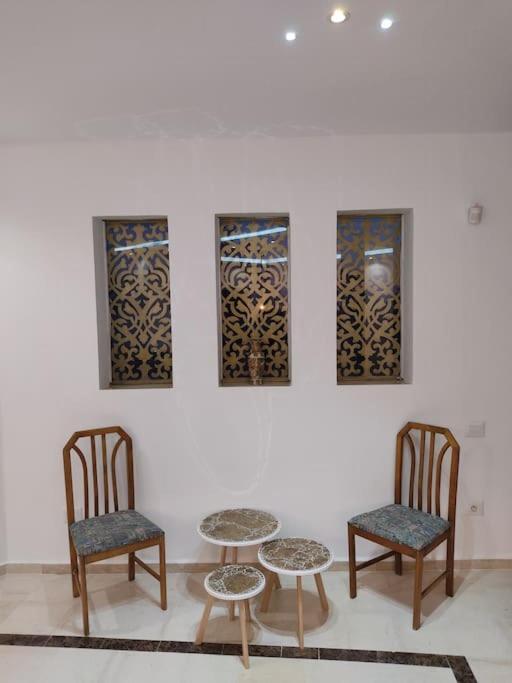 Vill La Reine Jerba Avec Piscine Villa El Guecheine Luaran gambar